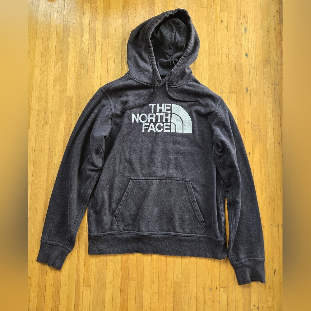 The North Face mens sweater - size small